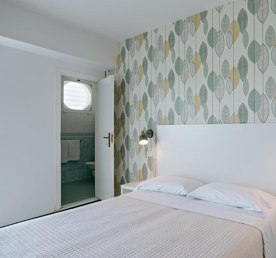 SoleMare Hotel e Residence Misano Adriatico Esterno foto