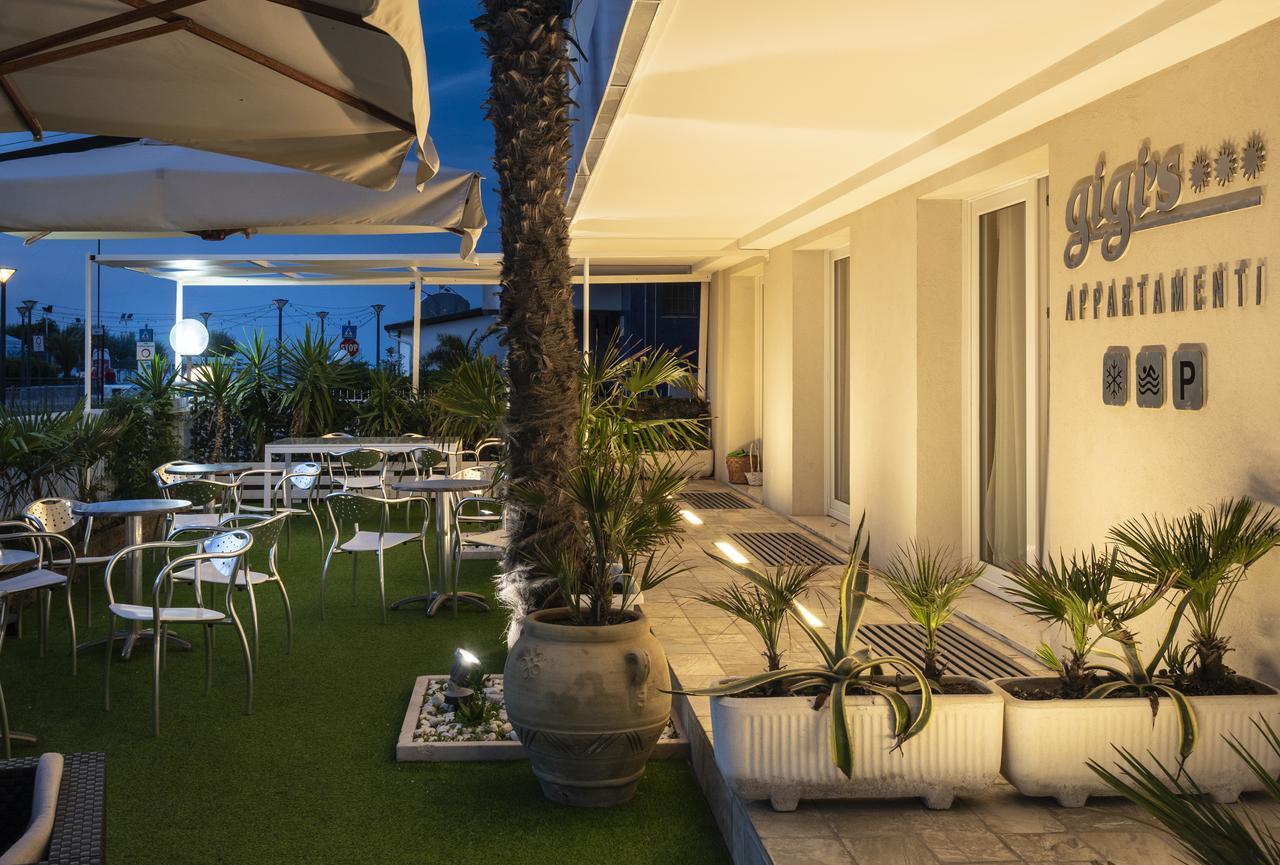 SoleMare Hotel e Residence Misano Adriatico Esterno foto