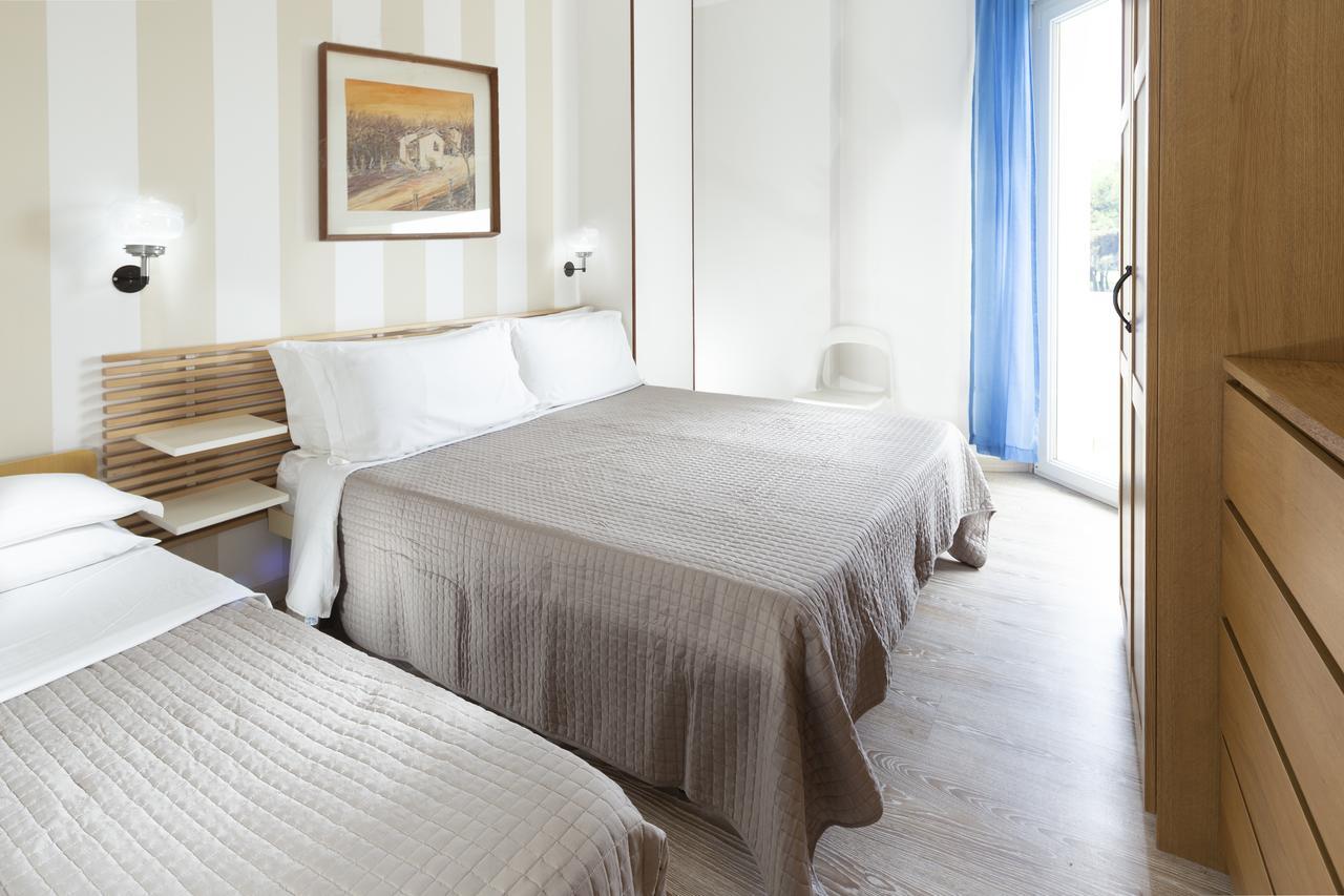 SoleMare Hotel e Residence Misano Adriatico Esterno foto